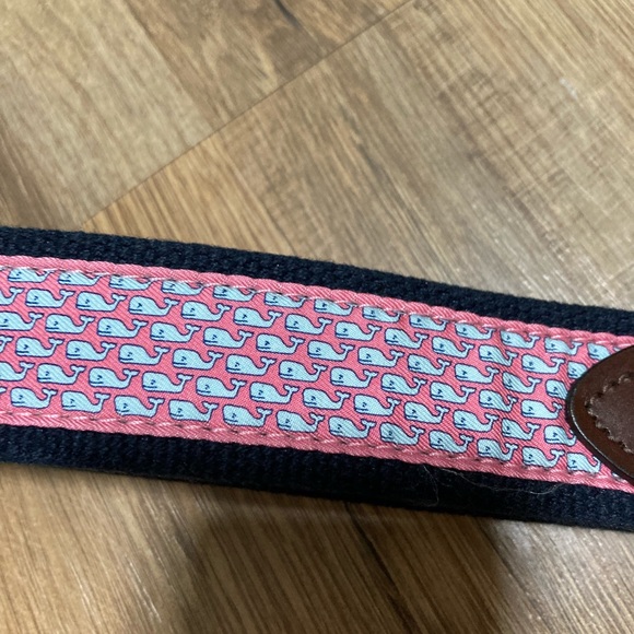Vineyard Vines Men’s belt size 36 - Picture 3 of 5
